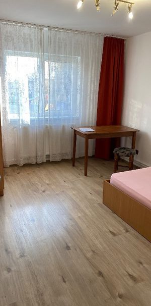 Închiriez garsonieră zona Cetate statia Flanco - Photo 1
