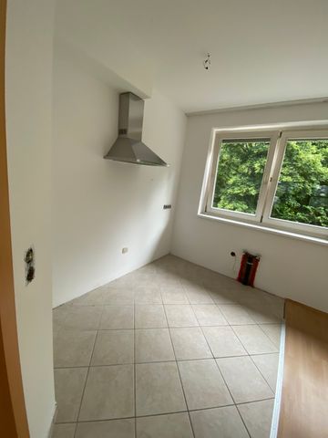 Lichtdurchflutete 3-Zimmer-Wohnung im Obergeschoss mit Balkon - Foto 5