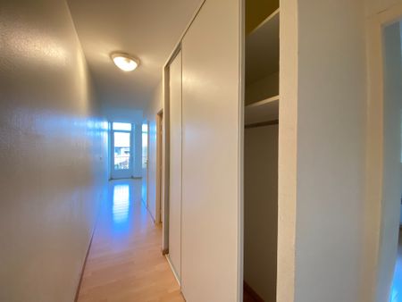 Location Appartement 2 pièces 39m² - Photo 4