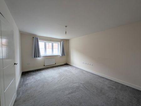 4 bedroom detached house to rent - Photo 5