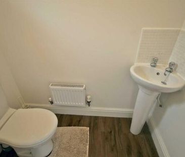 2 bedroom town house to rent Tierney, Oxley Park, MK4 4HU - Photo 3