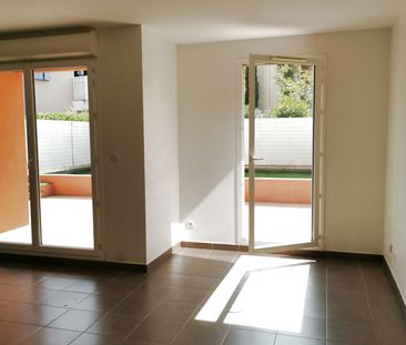 Location Appartement 2 pièces 41m² AIX EN PROVENCE 80ème - Photo 1