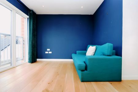 1Bedrooms, 1Bathrooms - Photo 2