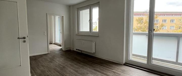 3 Raum Wohnung mit Balkon - Foto 1
