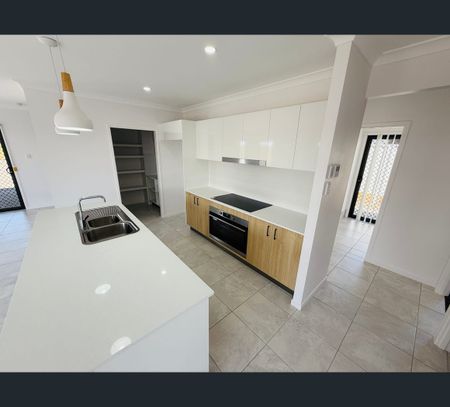 17 Keel Street, Burrum Heads, Qld 4659 - Photo 4