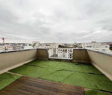 À LOUER GRAND STUDIO 26.42m2 + TERRASSE DE 18m2 BOULOGNE BILLANCOURT. - Photo 1
