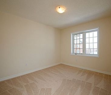 For Lease - 1646 Gainer Crescent, Milton, Ontario - Photo 2