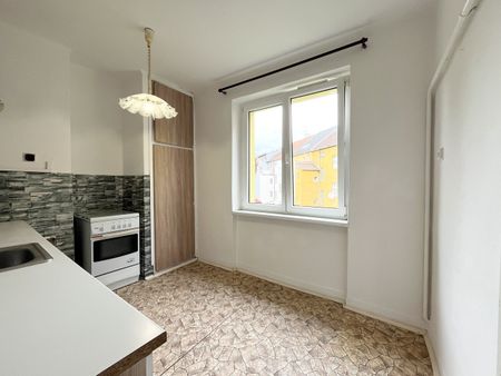 Pronájem bytu 2+1 53 m² - Photo 2