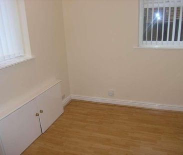 Downham Avenue, Culcheth, WA3 - Photo 4