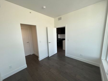 NEW One Water Street - 1 bed/1 bath - Photo 2