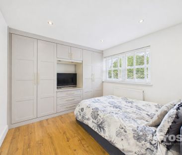 Long Drive, Burnham, Slough,SL1 - Photo 4