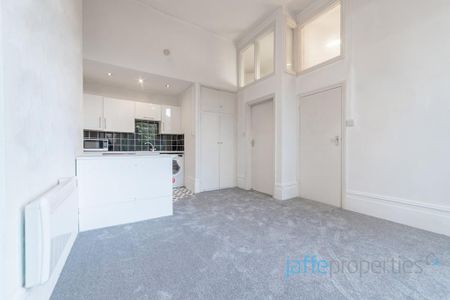 Studio to rent - Photo 5