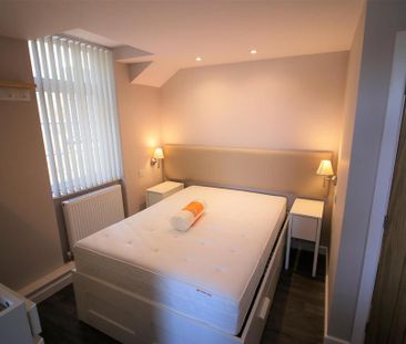 1 bedroom private hall to rent - Photo 2