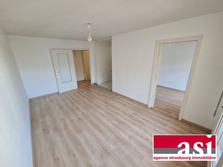 Grand 1 pièce avec terrasse - parking & cave - Photo 2