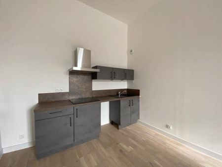 Gare Saint-Roch - T3 - 64.37 M² - Photo 4