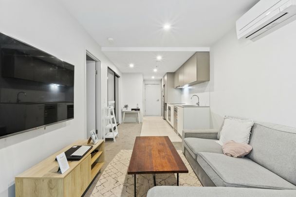 Stylish Apartment - Photo 1