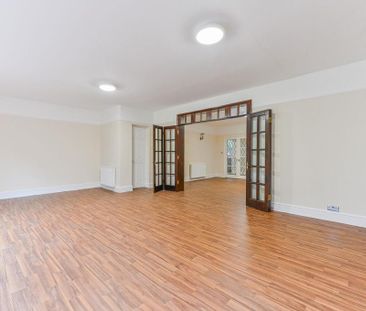 4 bedroom detached house to rent - Photo 3