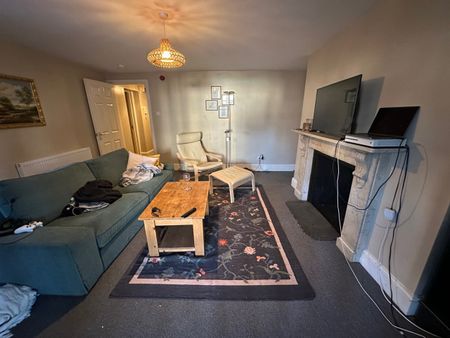 1 Bed Flat, Cheltenham Road, BS6 - Photo 2