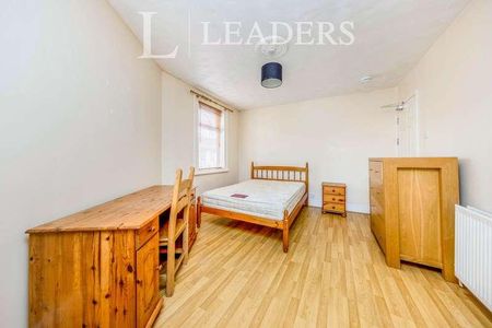 Campbell Road, Campbell Road, Stoke-on-trent, Staffordshire, ST4 - Photo 2