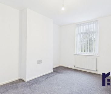 2 bedroom semi-detached house to rent - Photo 4