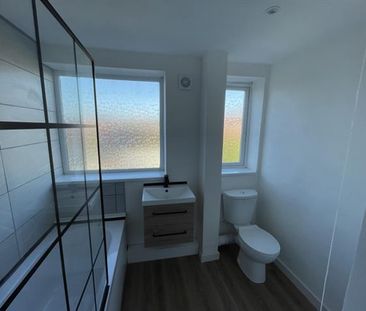 Edwin's Avenue South, NEWCASTLE UPON TYNE - Photo 2