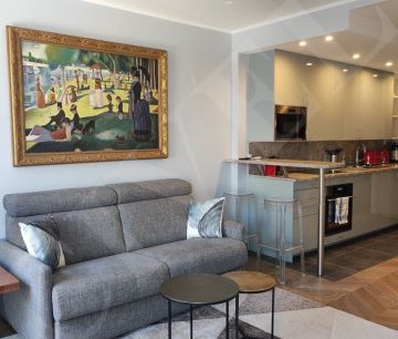 Appartement • Paris 8ème - Photo 4