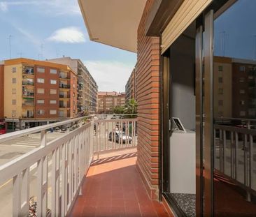 Carrer Manolo Taberner, Valencia, Valencian Community 46018 - Photo 3