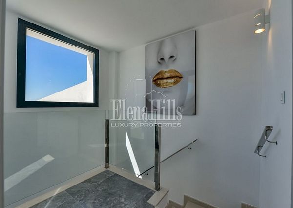 Modern duplex with sea views in Sierra Cortina, Finestrat, Benidorm, Alicante