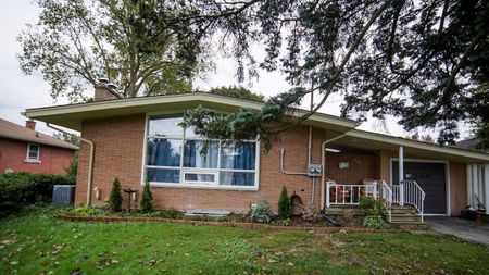 For Lease - 510 Lloyd Avenue, Welland, Ontario - Photo 3