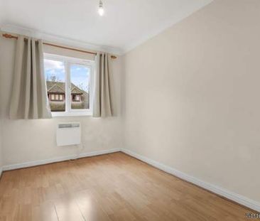 2 bedroom property to rent in Bracknell - Photo 5