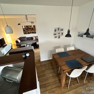 Objektdetails: Köln - Dünnwald - Wohnung Sehr schöne 5-Zimmerwohnung auf 2 Ebenen mit Dachbalkon und herrlichem Grünblick - Photo 2