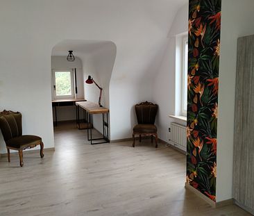 Bemeubeld appartement met gedeelde tuin - Foto 6