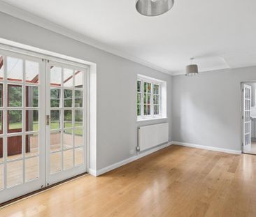 4 bedroom house to rent - Photo 1