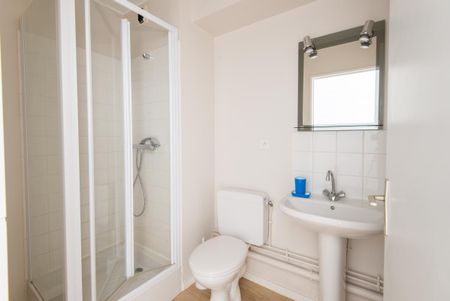 Location Appartement 1 pièce 20m² NANTES 44000 - Photo 4