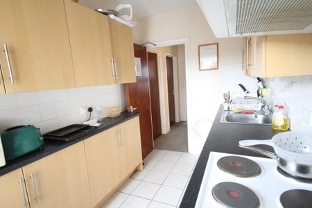 1 bedroom house of multiple occupation to rent - Photo 5