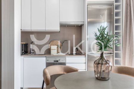 2 bedroom luxury Apartment for rent in Madrid, Spain - Photo 3