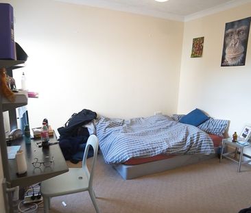 5 Bedroom House To Rent in Winton - £2,600 pcm Tenancy Info - Photo 5