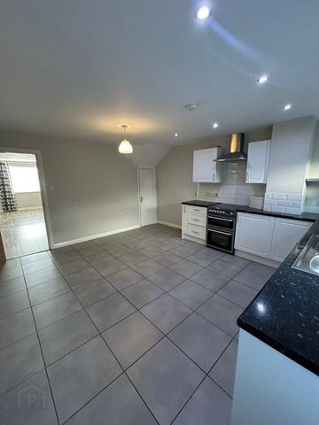 10 Lower Crescent, Comber, BT23 5BU - Photo 4