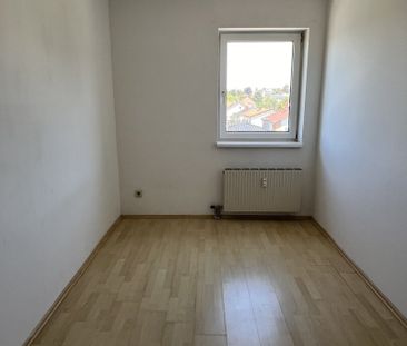 Preiswerte 3-Raumwohnung! - Photo 4