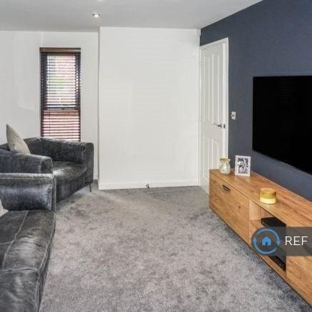 4 bedroom terraced house to rent - Photo 1