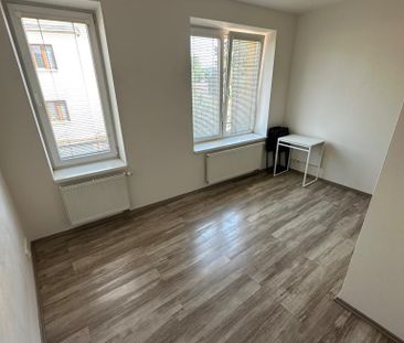 Pronájem bytu 1+kk 20 m2 - Photo 2