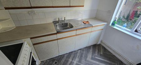 The Sanderlings, Ryhope, Sunderland, Tyne and Wear, SR2 0NU - Photo 4