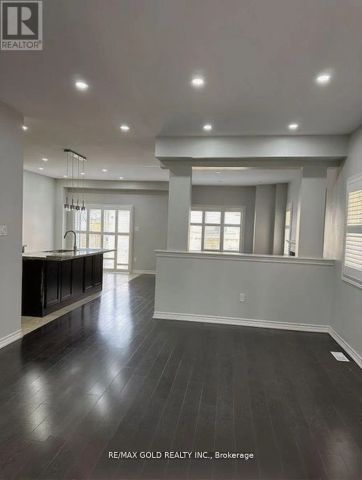 292 REMEMBRANCE DRIVE - Photo 2