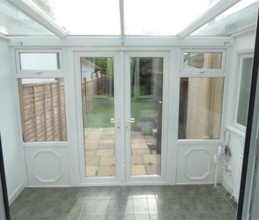 2 bedroom terraced bungalow to rent - Photo 5