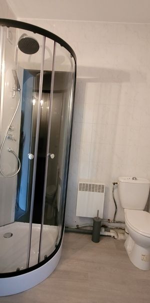 Location Appartement 1 pièce 22m² VALENCIENNES 59300 - Photo 2