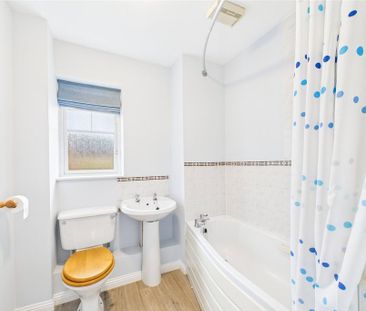 3 bedroom terraced house to rent - Photo 5