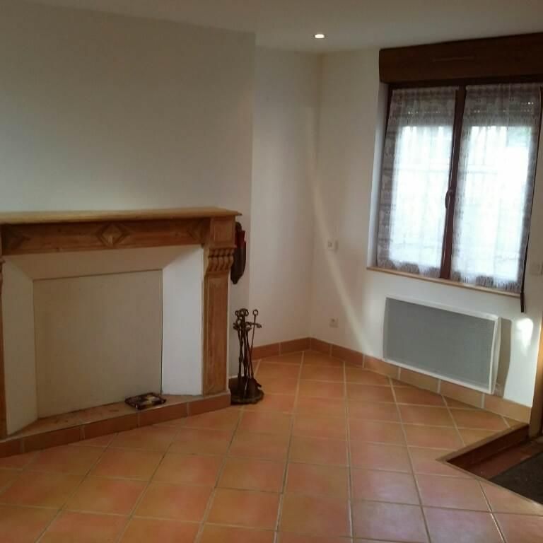 ORBEC JOLIE MAISON RENOVEE AVEC JARDINET - Photo 1