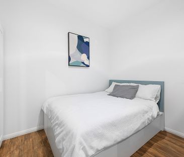 Fully Furnished, As-New studio in the heart of Bondi Junction for L... - Photo 6