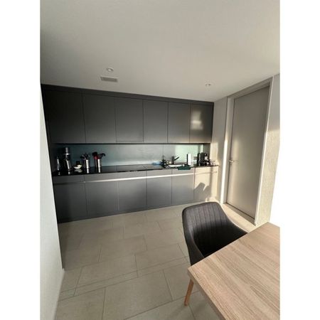 5.5 Zimmer, 111 m², 3. Stock - Foto 4