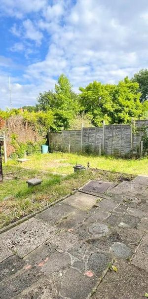 2 bedroom semi-detached house to rent - Photo 1